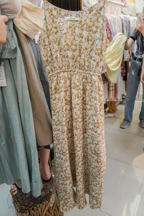 年中清倉！服裝批發(fā)城熱賣進(jìn)行時(shí)，10元起500元一麻袋